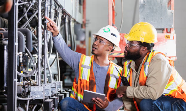 Best Electrical Installation Contractor  in South Valley, NM